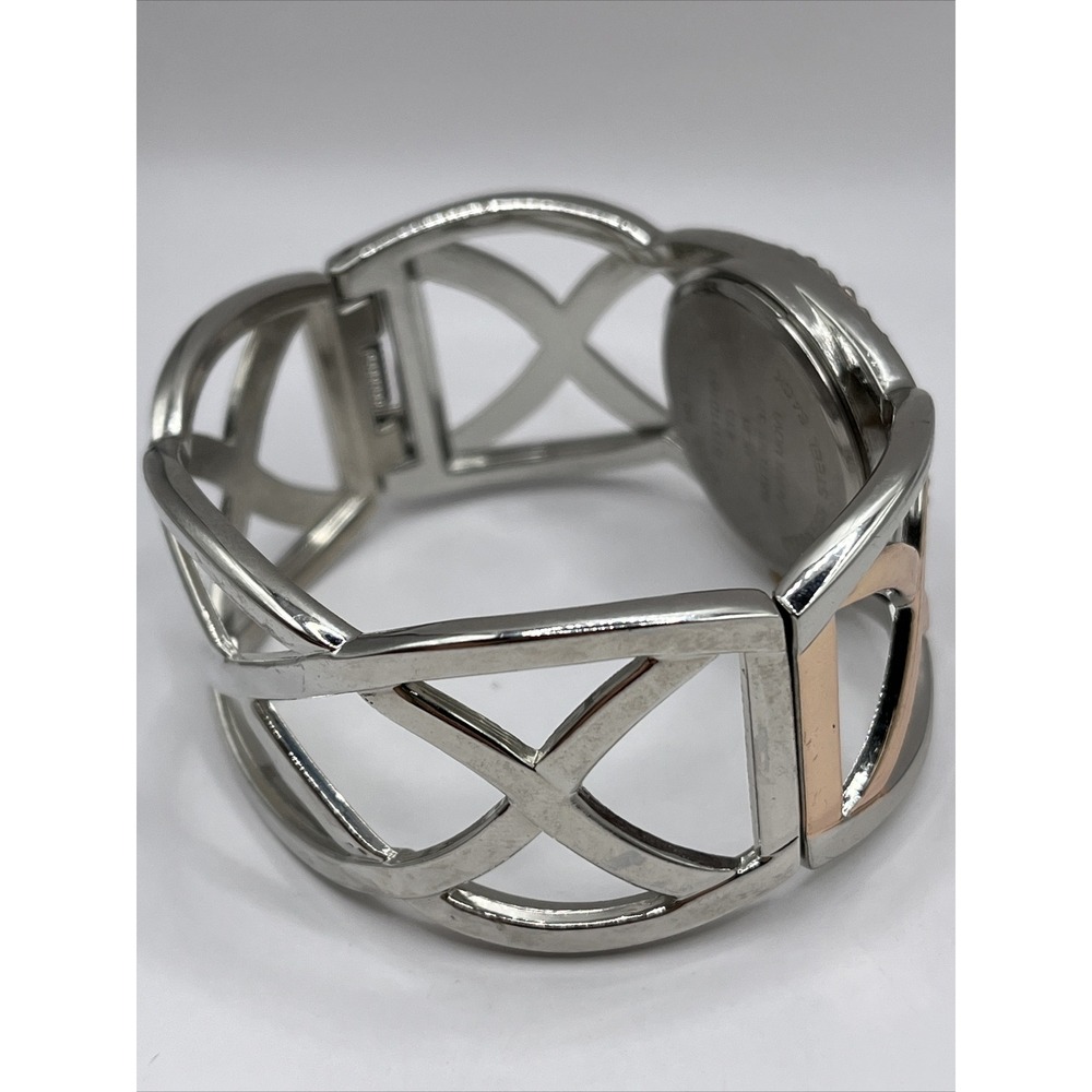 Studio Time Rose Gold & Silver Hinge Bangle Band Women's Watch- New‎ Battery - Picture 3 of 6